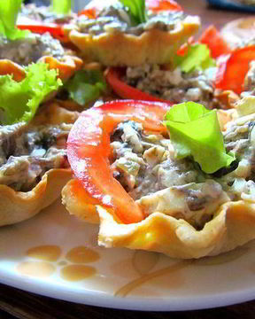 Тарталетки с грибной начинкой