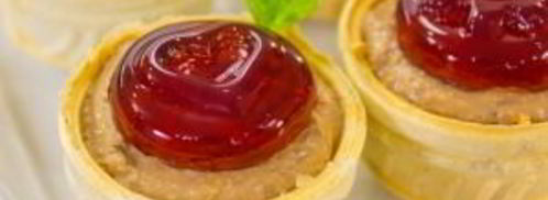 тарталетки с печеночным паштетом и гранатовым желе. Шаг 19