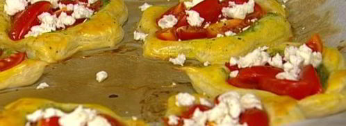 тарталетки с помидорами и соусом песто. Шаг 7