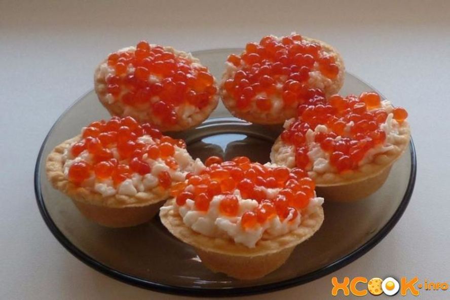 Рецепт тарталетки с сыром и икрой
