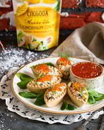 Тарталетки с тунцом и красной икрой