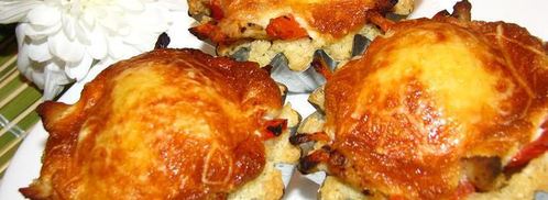 закусочные рисовые тарталетки с запеченными овощами и куриным филе под сыром. Шаг 17