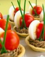 Закусочные тарталетки с печеночным муссом