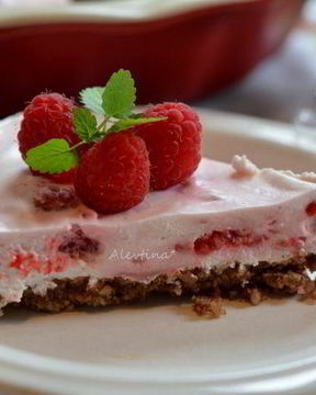 Легкий малиновый тарт