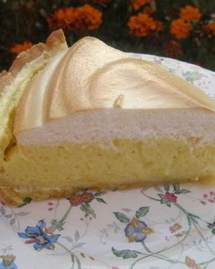 Лимонный тарт с меренгой