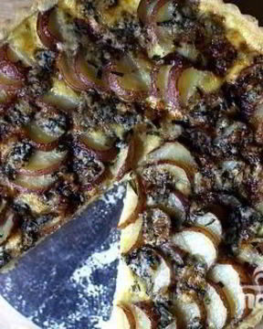 Тарт с картофелем и голубым сыром