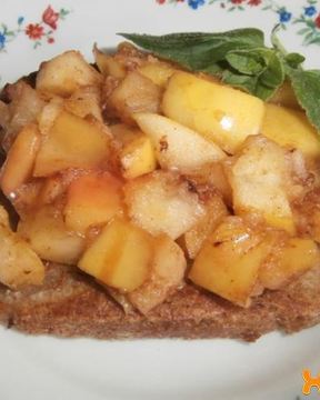 Французские тосты с яблоками