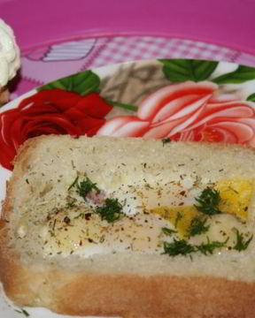 Детская яичница Малыши в домике