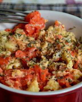 Яичница-болтунья с копченой семгой