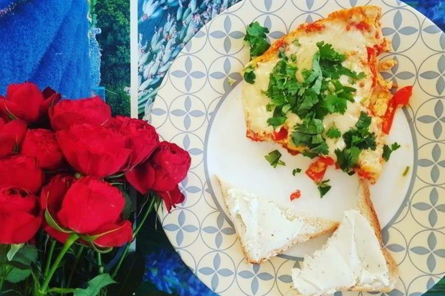 Рецепт яичница с помидорами по-азербайджански