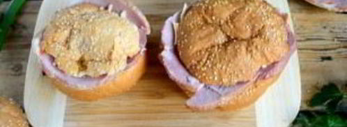 яичница в булочке с ветчиной. Шаг 3