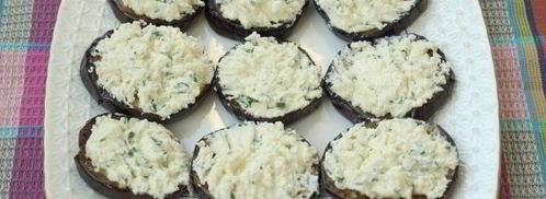 закуска из баклажанов с фетой и овощной сальсой. Шаг 7