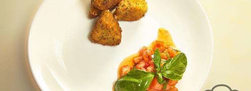 жареный сулугуни с помидорами. Шаг 12