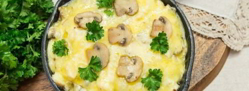 жульен с курицей и грибами на сковороде. Шаг 10