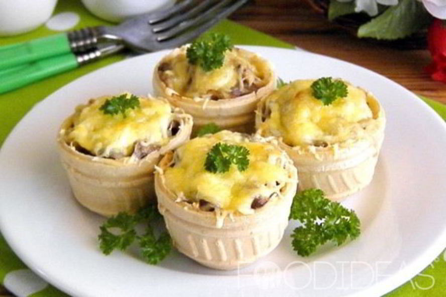 Рецепт жульен в тарталетках с грибами и курицей