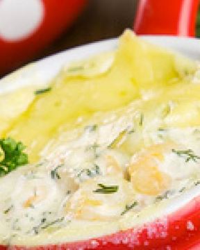 Жюльен с креветками в горшочках